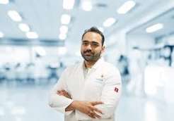 Dr Pamidi Varun